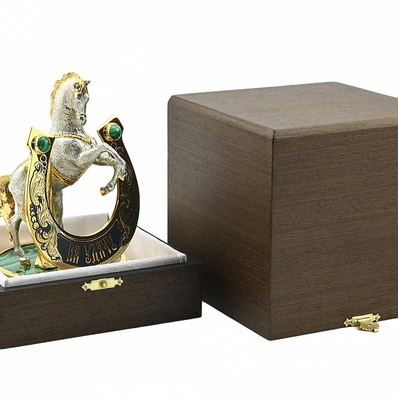 Сувенир "Лошадь с подковой. На удачу" малахит