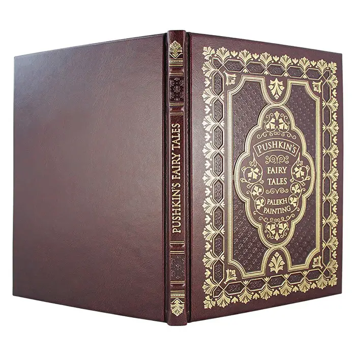 Подарочное издание "Сказки Пушкина. Живопись палеха" на английском языке