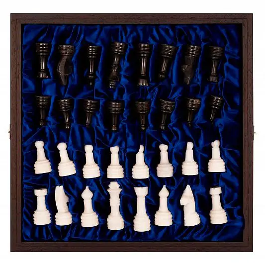 Шахматы из камня "Классика"