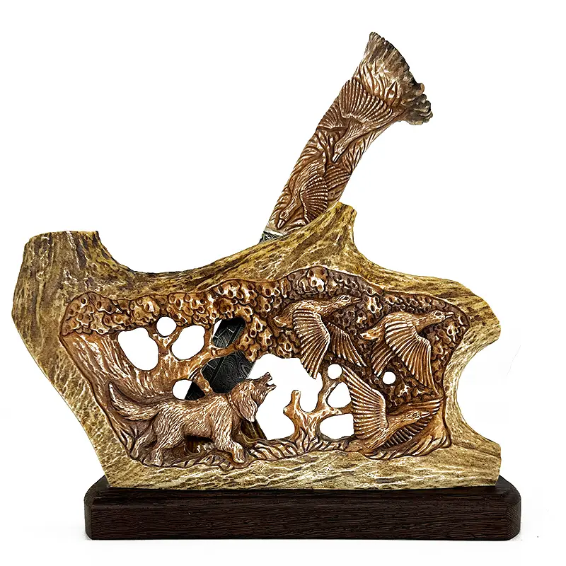 Нож из дамасской стали на подставке из кости "Охота"