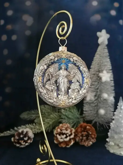 Серебряный елочный шар "Явление Ангела" с эмалью