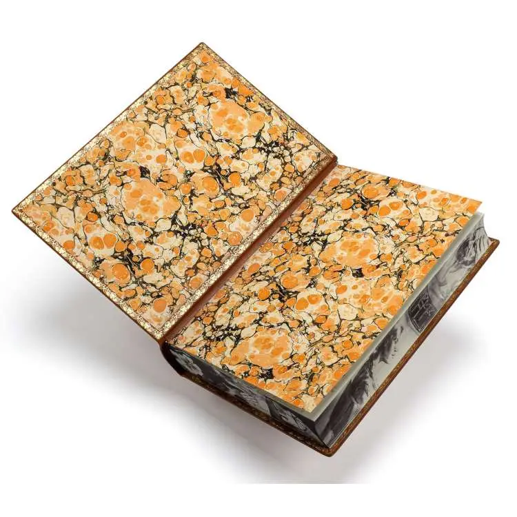 Подарочное издание в кожаном переплете "Преступление и наказание" Ф. М. Достоевский