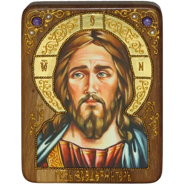 Икона "Господь Вседержитель" на мореном дубе с нимбом из сусального золота в березовом киоте