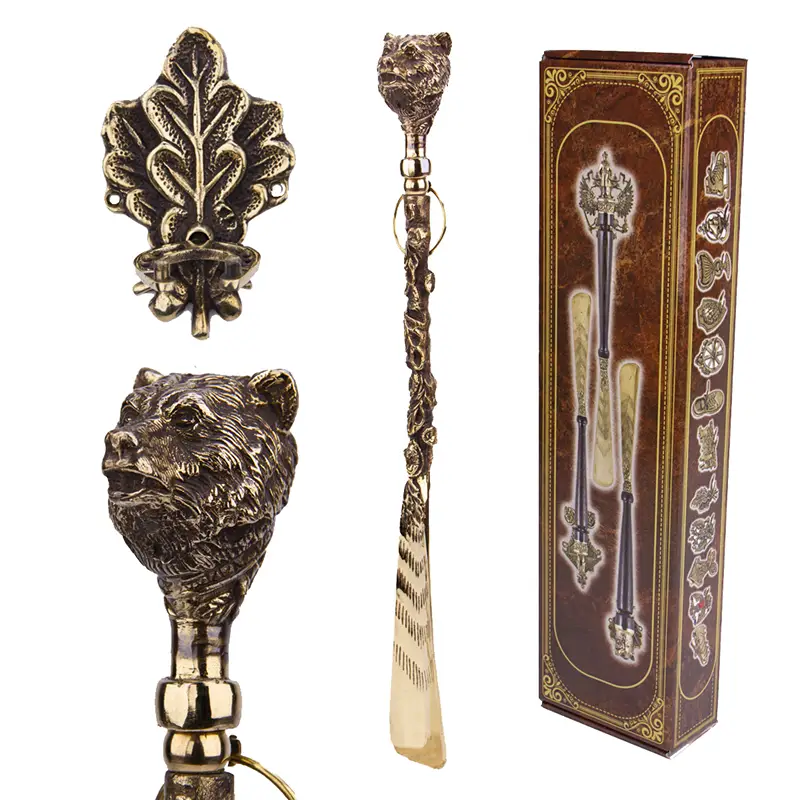 Ложка для обуви из бронзы "Медведь" с крючком 