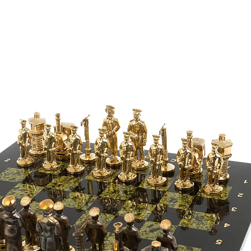 Шахматы из камня "Железнодорожники"