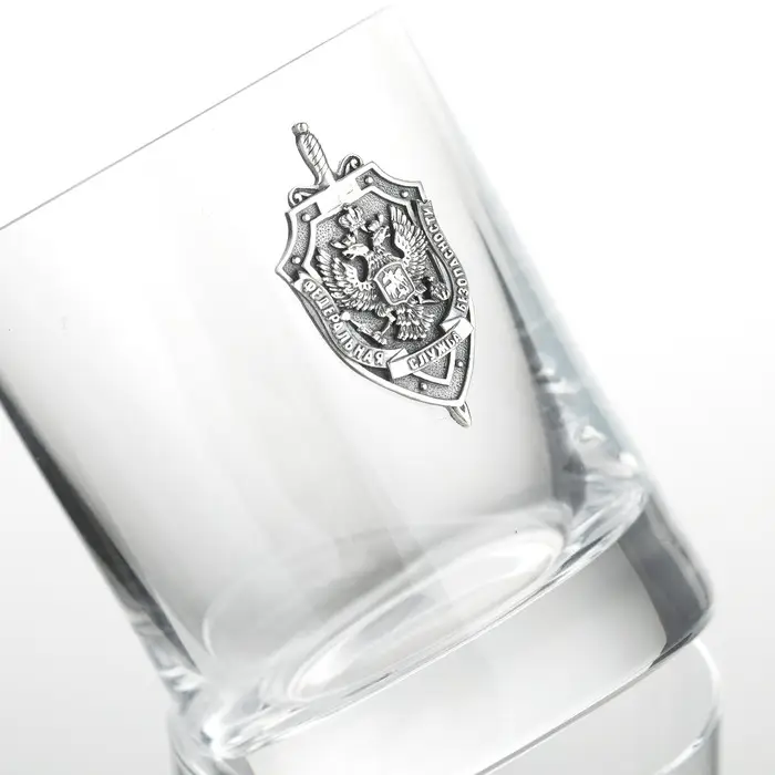 Водочные стопки на 3 персоны "Чекисты"