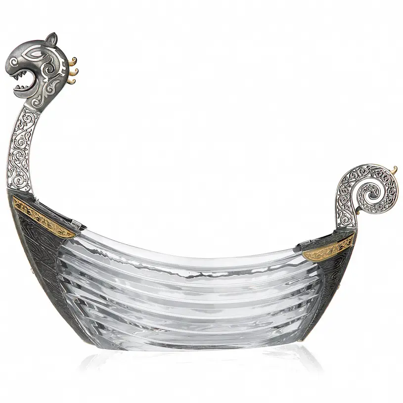 Серебряная конфетница «Ладья»