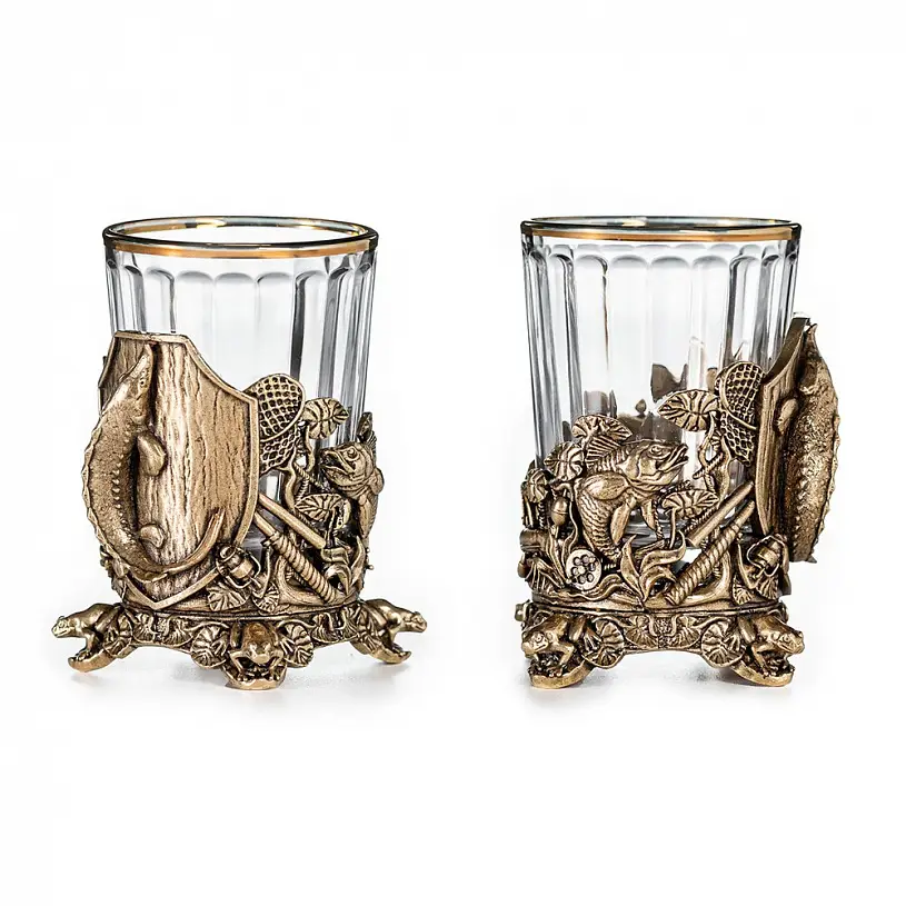 Подарочная книга в футляре с рюмками «Русская рыбалка»