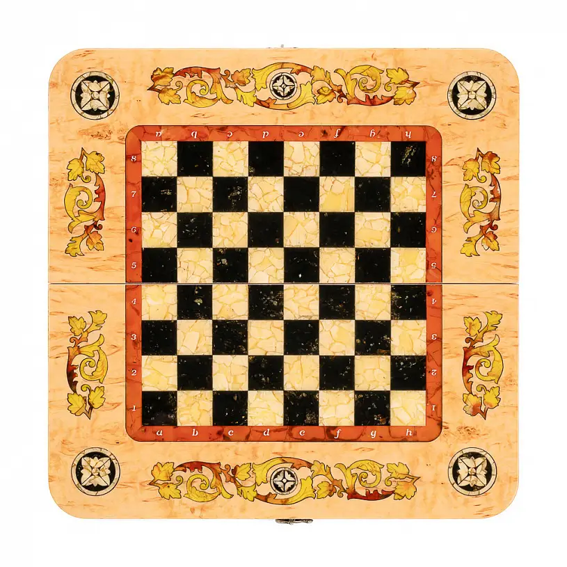 Шахматы из янтаря "Классика"