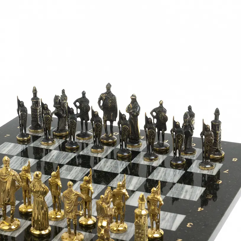 Шахматы ручной работы из мрамора "Русские"