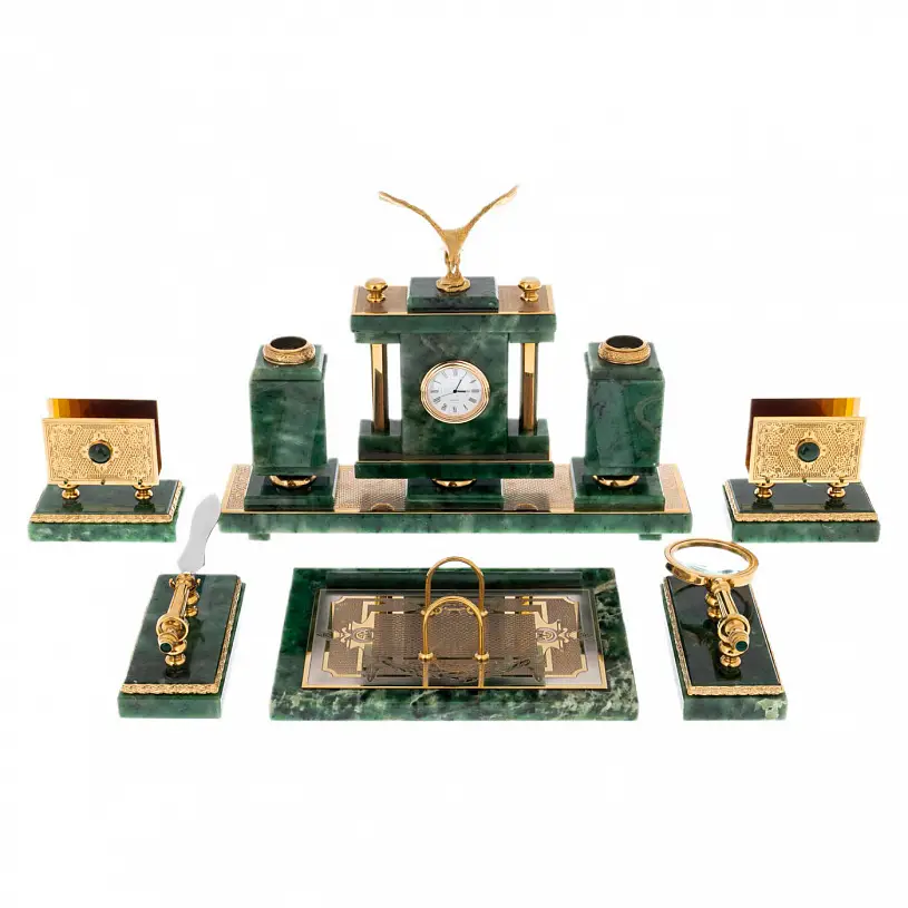 Письменный набор набор на стол руководителя из нефрита "Орел" Златоуст