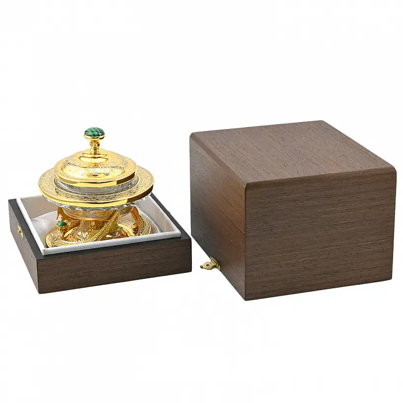 Икорница украшенная "Стерлядки" малахит, Златоуст