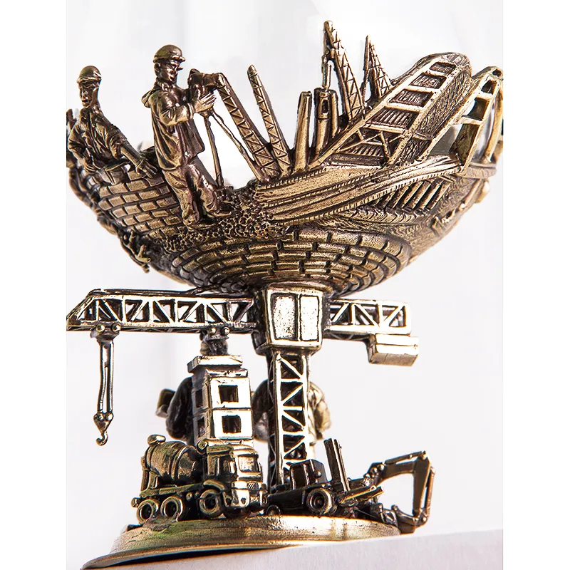 Набор бокалов для бренди на подставке "Строители"