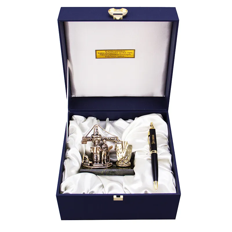 Настольный набор "Строители" в футляре