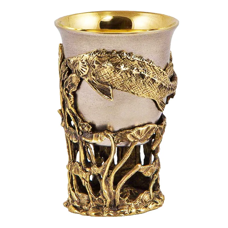 Подарочный набор книга в коже и 6 стопок "Рыбацкий" Л.П. Сабанеев