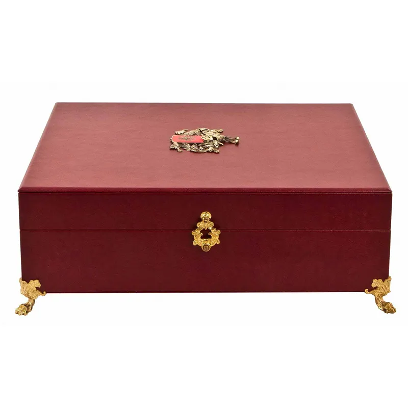 Родословная книга в ларце