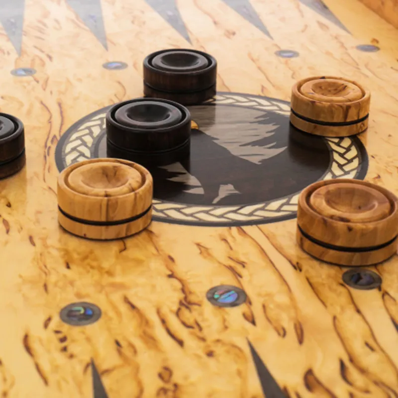 Нарды подарочные из карельской березы "Волк"