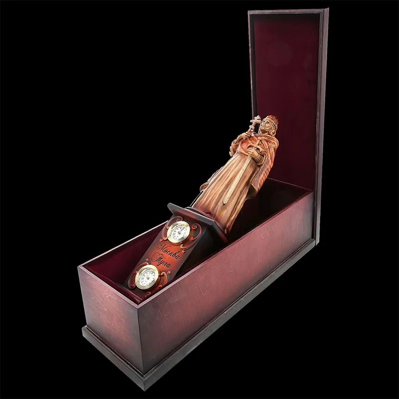 Часы настольные из дерева "Князь Владимир"