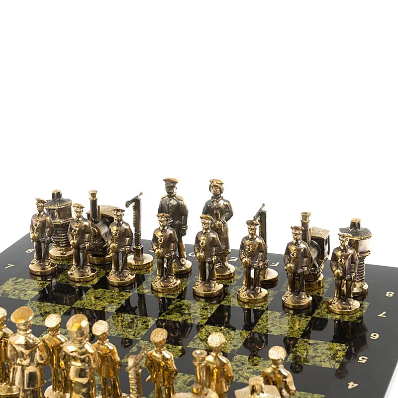 Шахматы из камня "Железнодорожники"