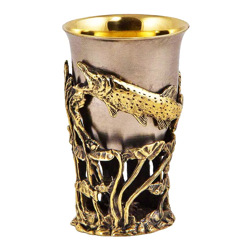 Подарочный набор книга в коже и 6 стопок "Рыбацкий" Л.П. Сабанеев