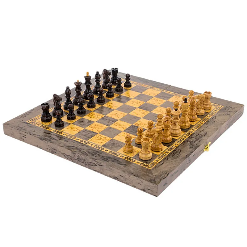 Шахматы складные из мореной карельской березы 