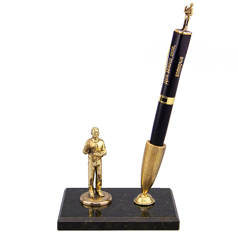 Настольный набор "Учитель мужчина" в футляре