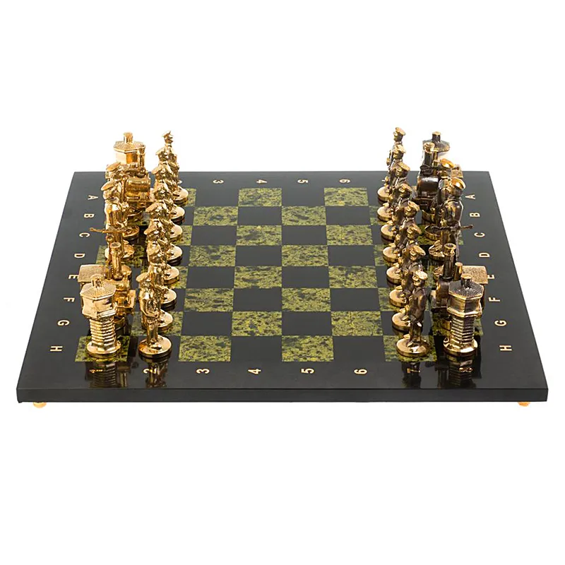 Шахматы из камня "Железнодорожники"