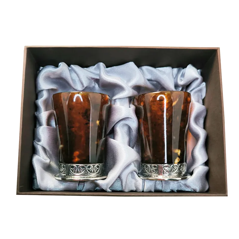 Набор водочный из янтаря "Дуэт"