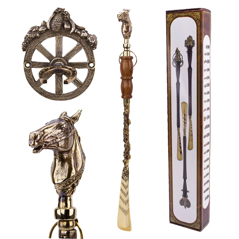 Ложка для обуви с деревянной ручкой "Лошадь"