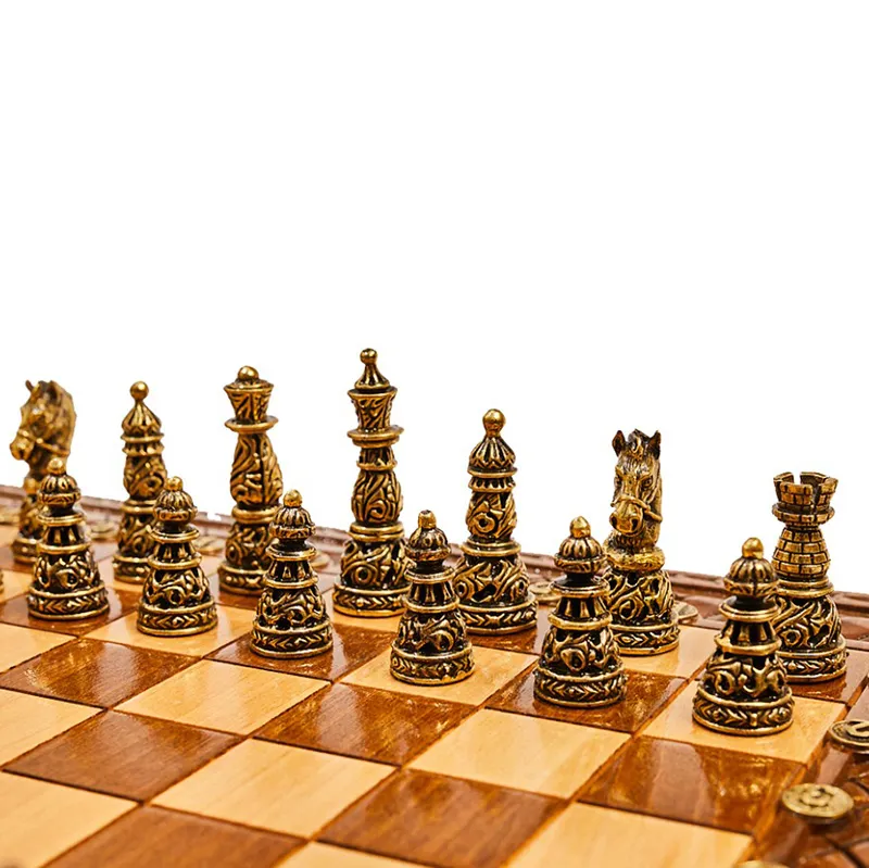 Подарочные шахматы из дерева "Лорд"