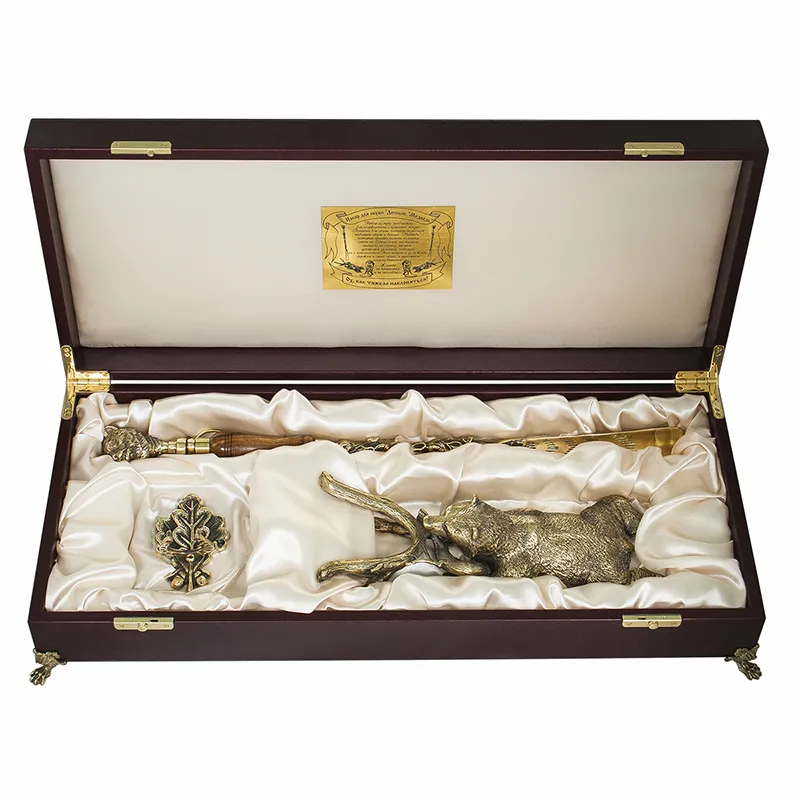 Набор для обуви в подарочном футляре "Медведь"