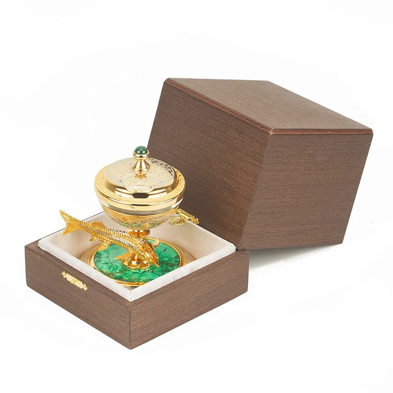 Икорница на малахите "Стерлядь" Златоуст