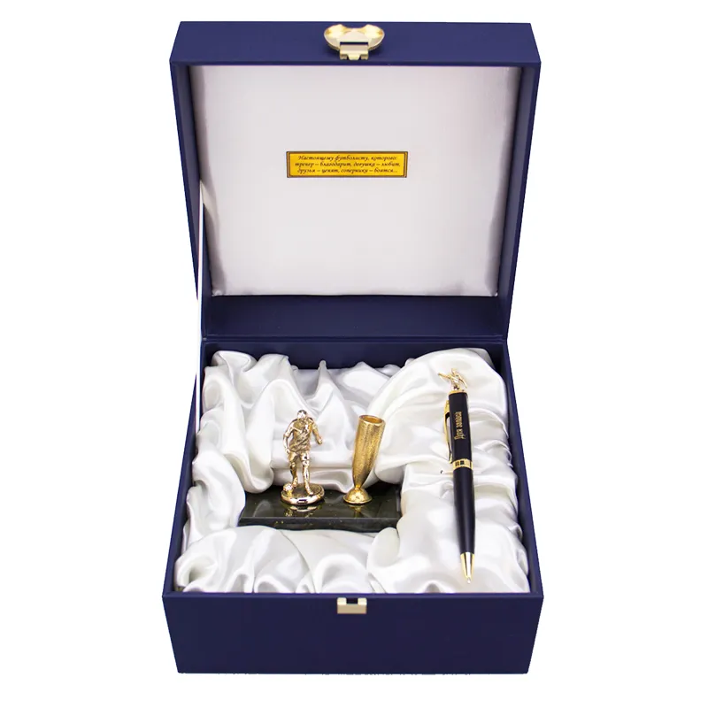 Настольный набор "Футболист" в футляре