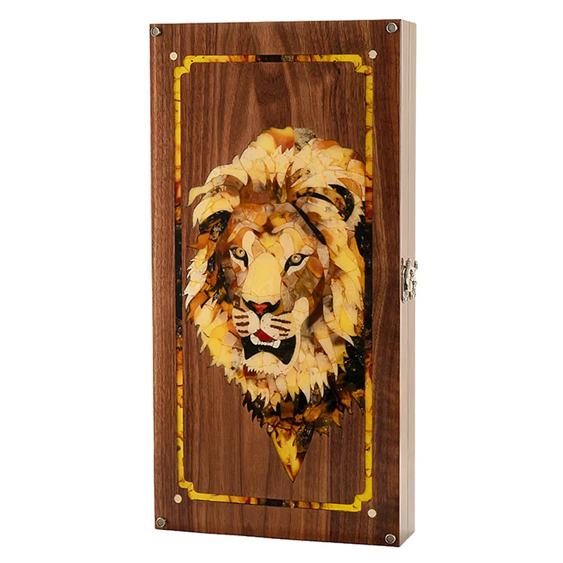 Нарды из янтаря "Царь зверей"