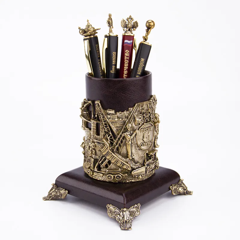 Подставка для письменных принадлежностей "Дорожники"