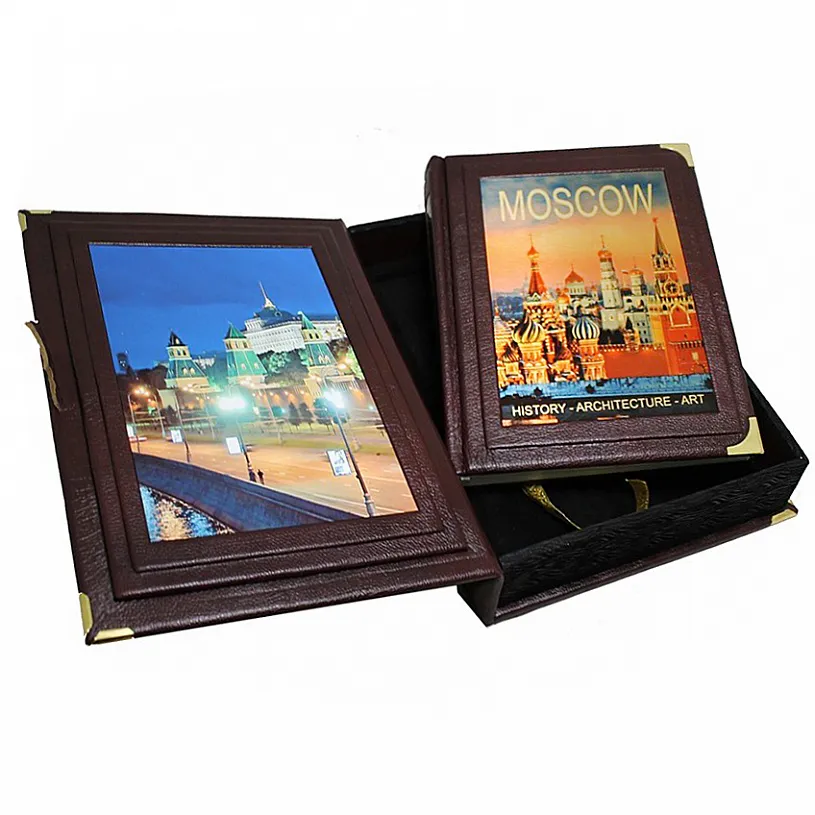 Альбом в кожаном переплете на английском языке "Moscow. History-Architecture-Art"  "Москва.Архитектура.Искусство"