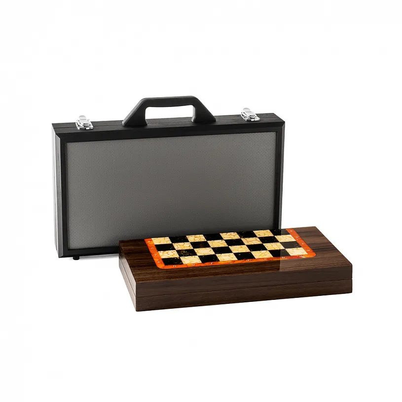 Шахматы из янтаря и мореного дуба "Мини"