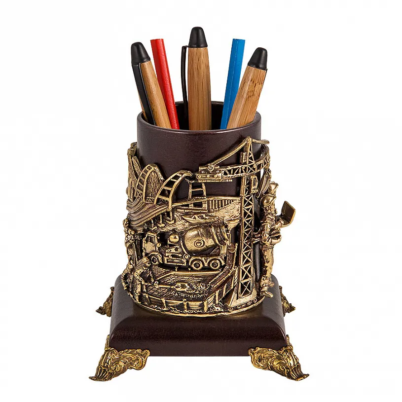 Подставка для письменных принадлежностей "Строители"