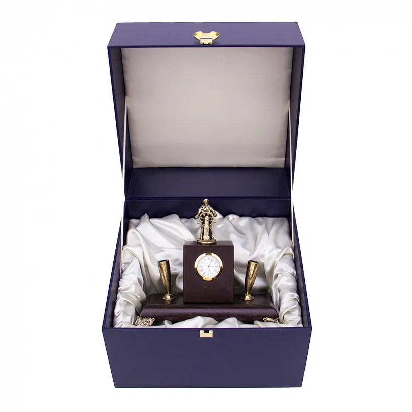 Держатель для письменных принадлежностей с часами "Капитан"