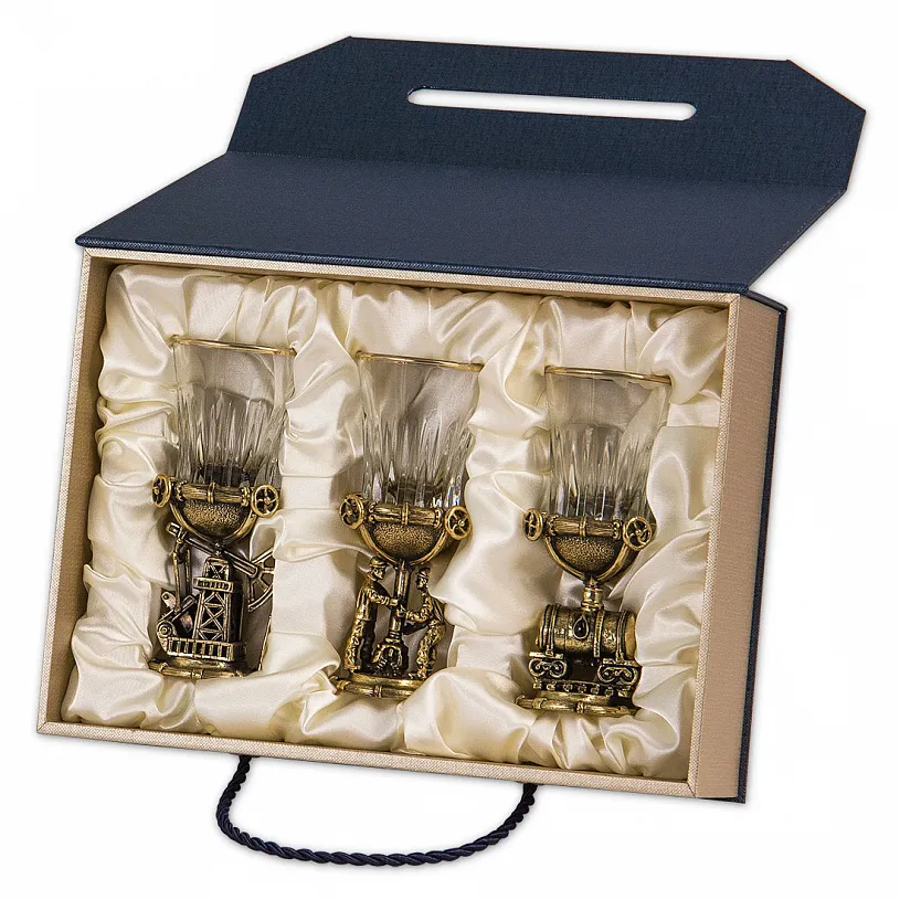 Водочный набор из 3-х стопок "Нефть и Газ" 