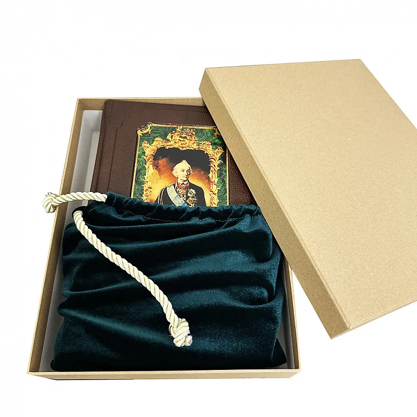 Книга в кожаном переплете "Наука побеждать" Суворов А.В. 