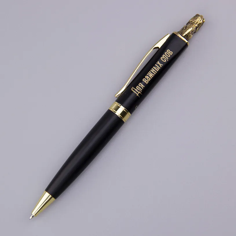 Подставка для ручек "Лев на щите" 