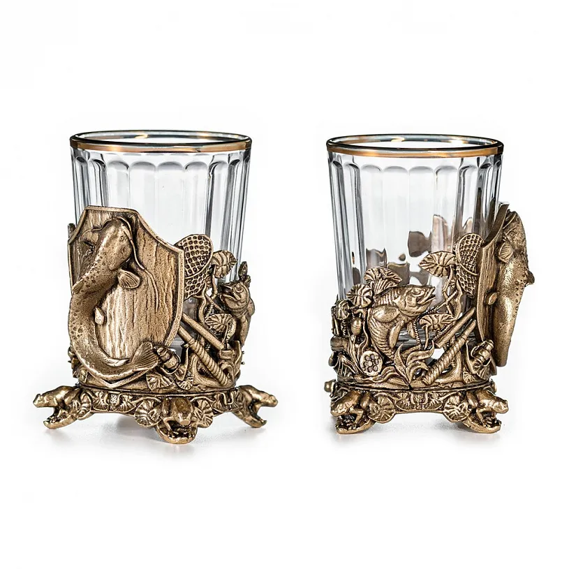 Подарочная книга в футляре с рюмками «Русская рыбалка»