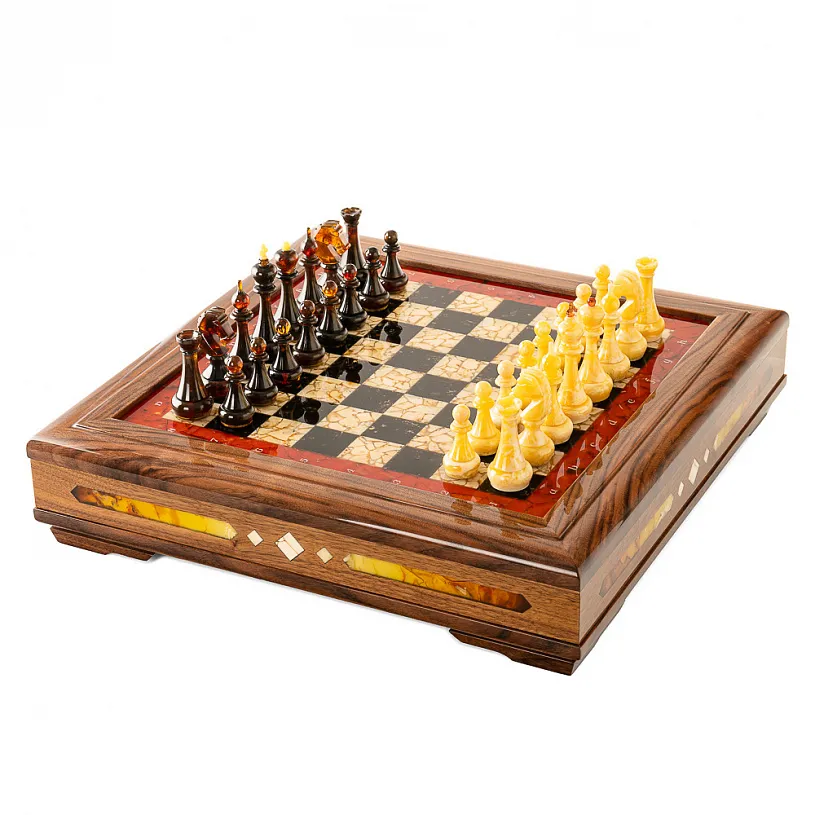 Янтарный шахматный ларец  "Аристократ"