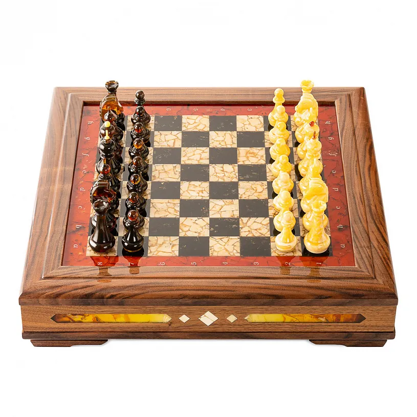 Янтарный шахматный ларец  "Аристократ"