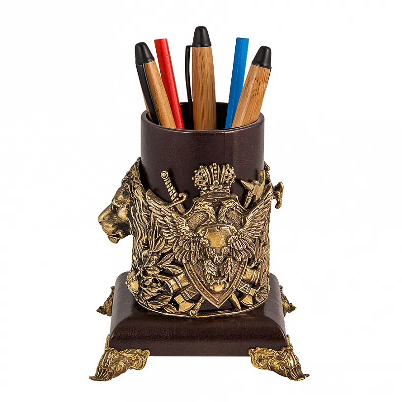 Подставка для письменных принадлежностей "Лев"