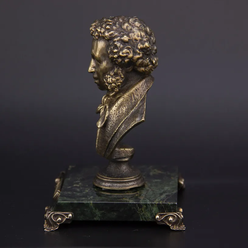 Бронзовый бюст "Пушкин А.С." 