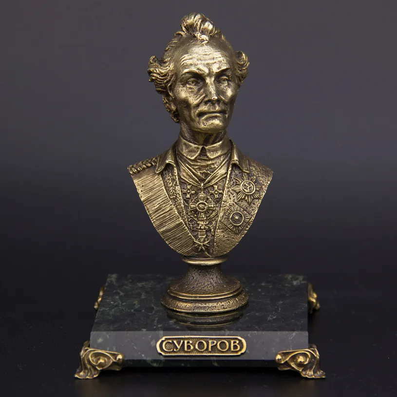Бронзовый бюст "Суворов" 