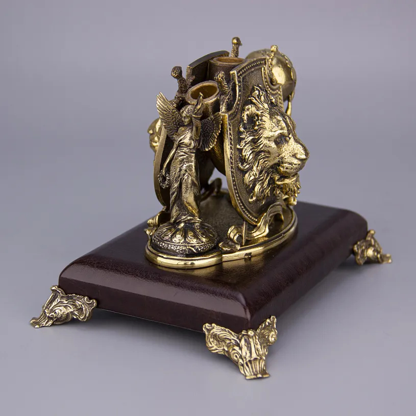 Подставка для ручек "Победитель" 