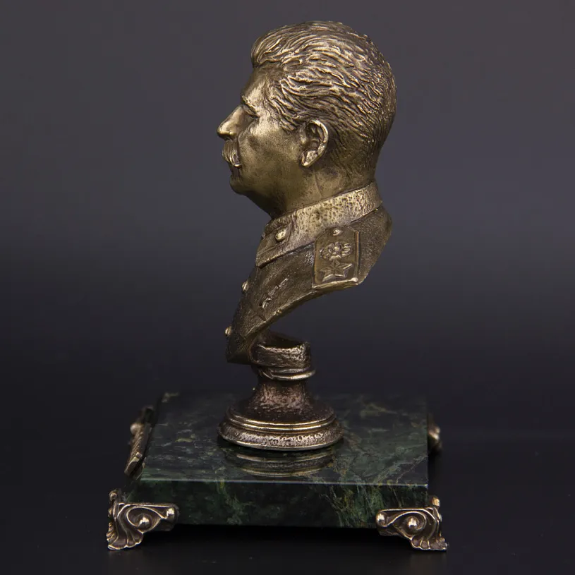 Бронзовый бюст "Сталин" 